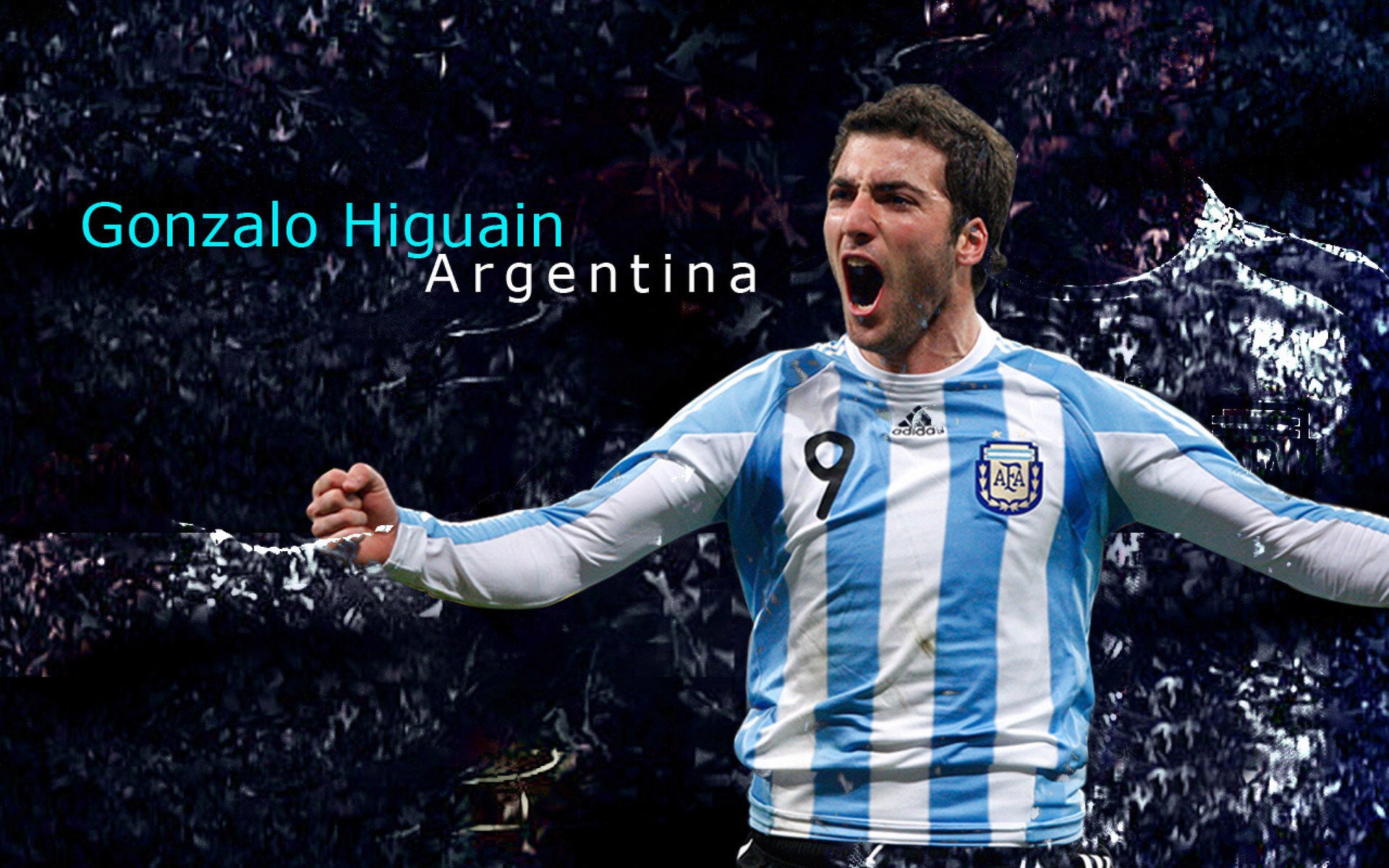 “马科斯·莫奇的精准防守与快速反击，成就美洲狮队的坚固防线”